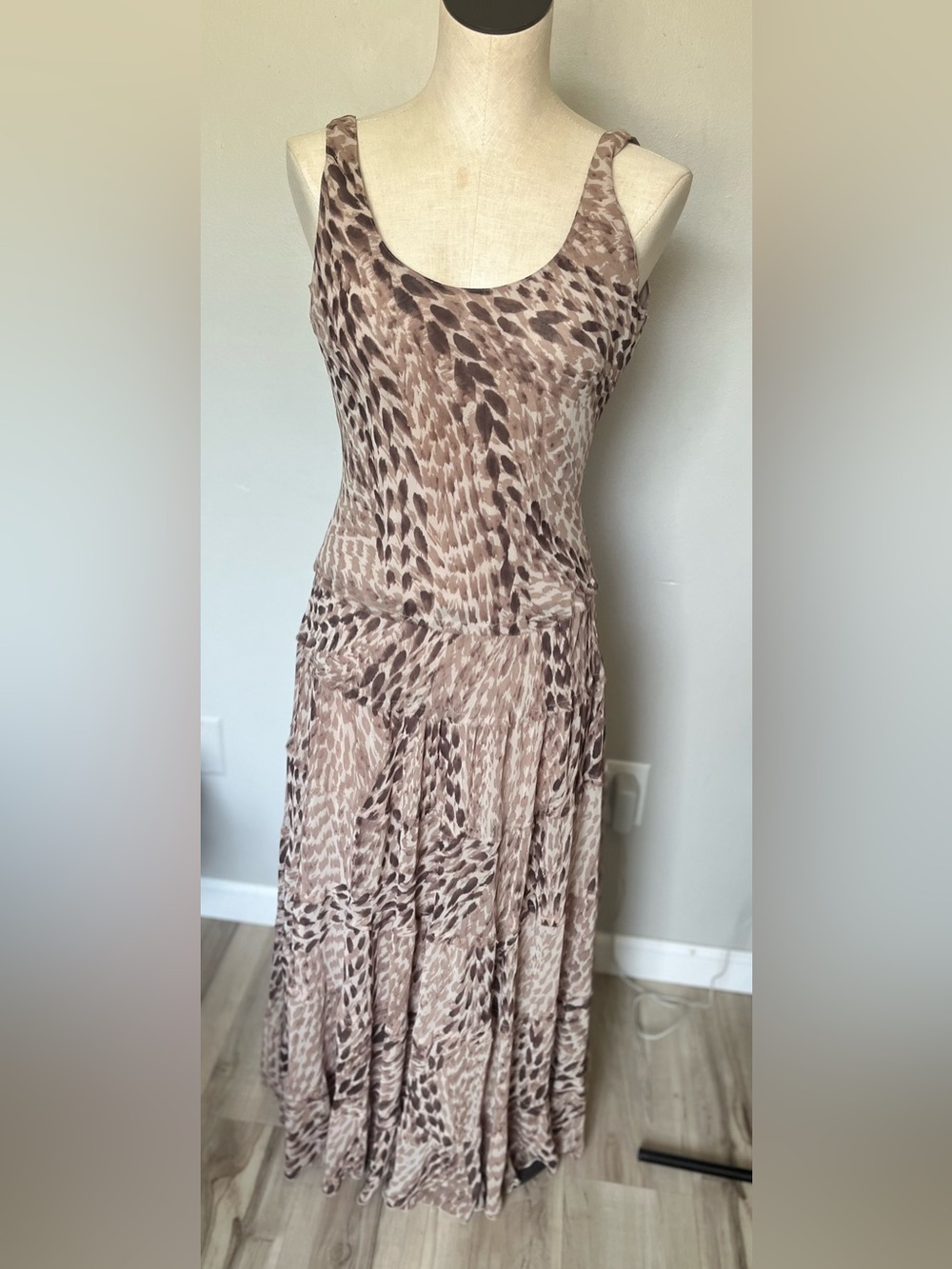 Jones Wear Taupe Animal-Print Sleeveless Maxi Dress